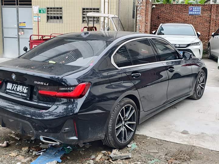 Фото 8 - BMW 3 Series