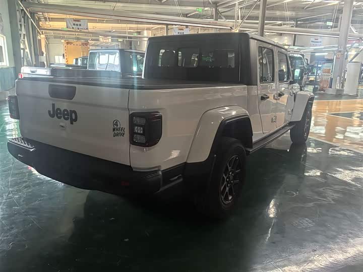 Jeep Gladiator 2023 2023款 3.6L Overland