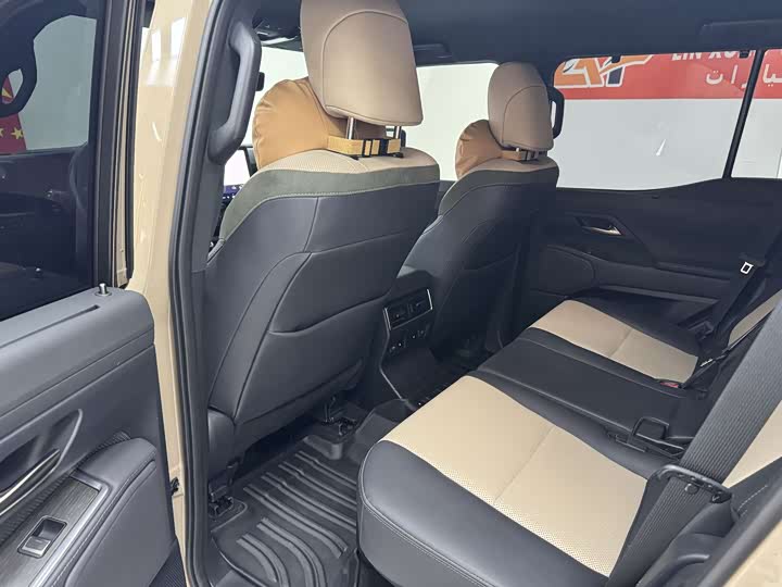 2024 Lexus GX