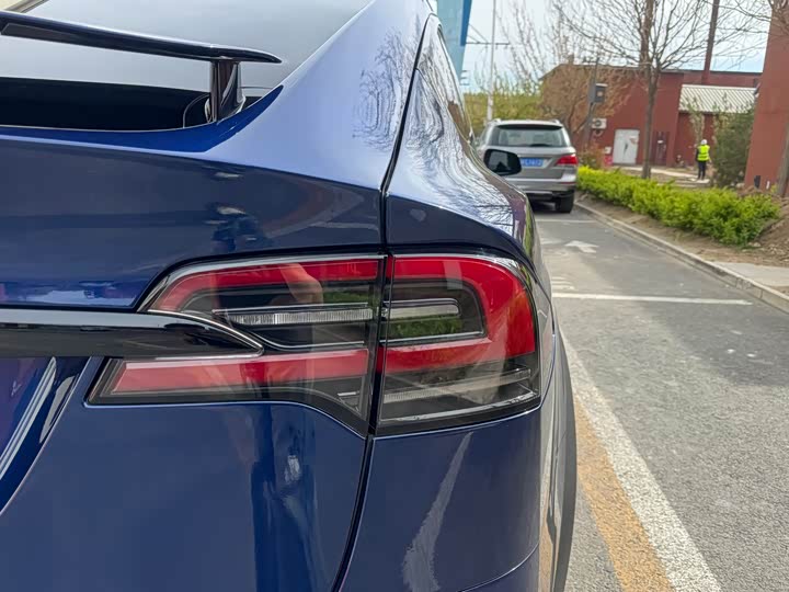 2023 Tesla Model X