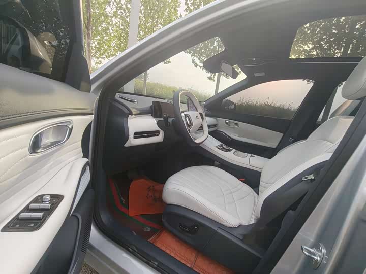 Geely Galaxy Starship 7 2025 2025款 120km 探索+版