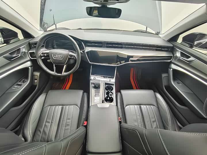 Zdjęcie 8 - Audi A6L