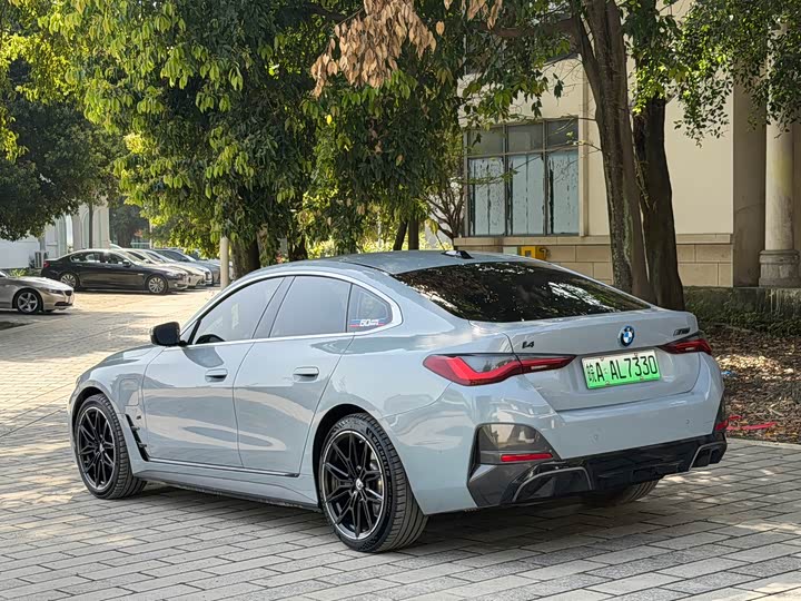 2023 BMW i4