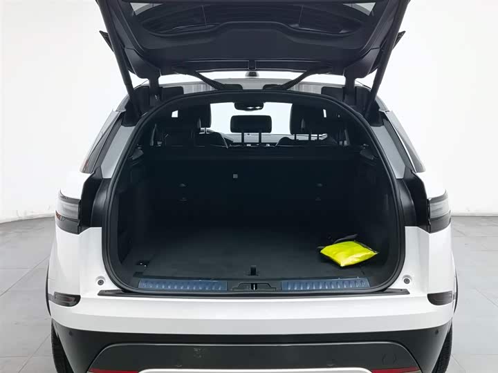 Фото 4 - Land Rover Range Rover Velar