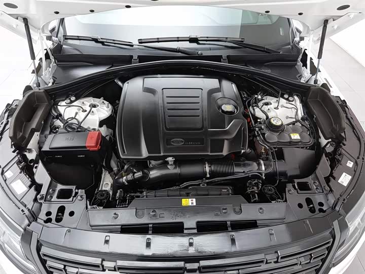 Фото 7 - Land Rover Range Rover Velar