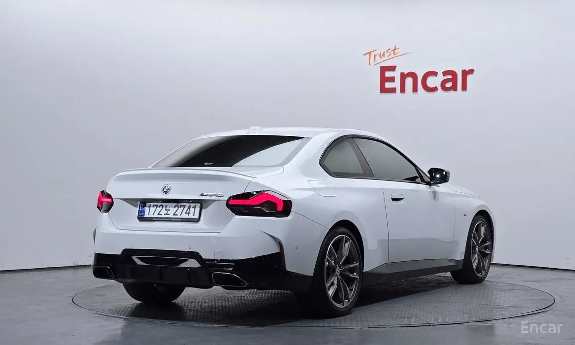 BMW 2 Series 2022 M240i xDrive Coupe