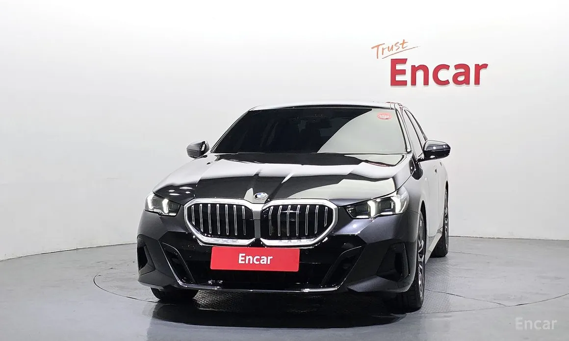 Фото 3 - BMW 5 Series