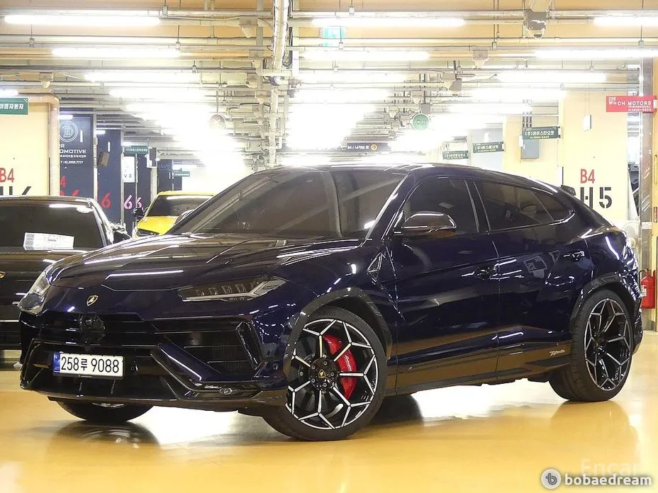 Lamborghini Urus 2018 4.0 V8 Performante