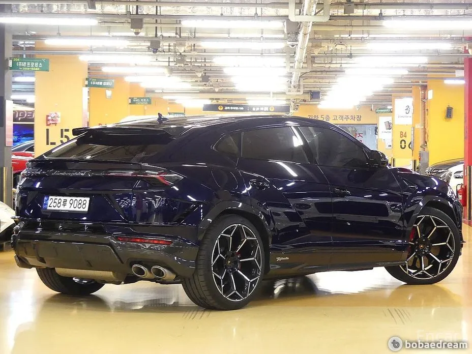 Lamborghini Urus 2018 4.0 V8 Performante