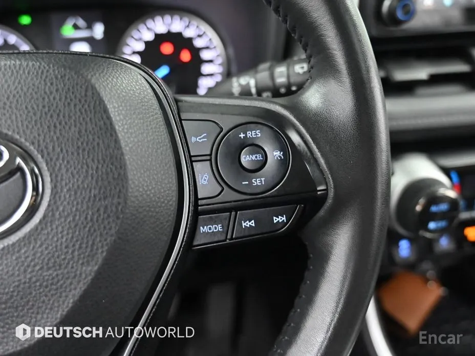Toyota RAV4 2019 2.5 2WD Hybrid
