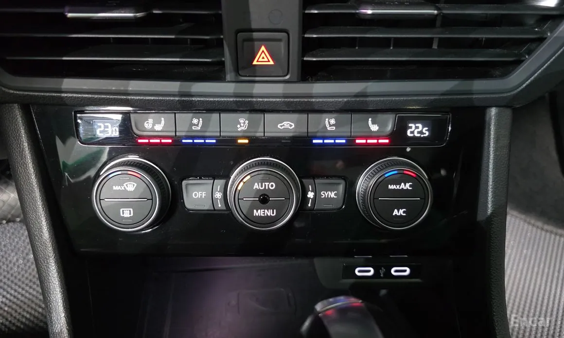 Photo 15 - Volkswagen Jetta