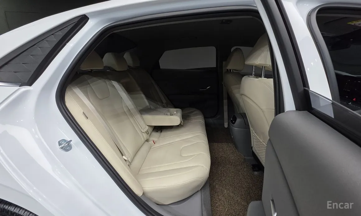 Hyundai Avante 2023 1.6