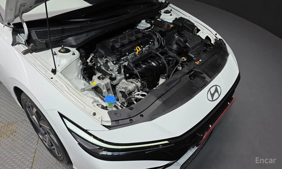 Hyundai Avante 2023 1.6