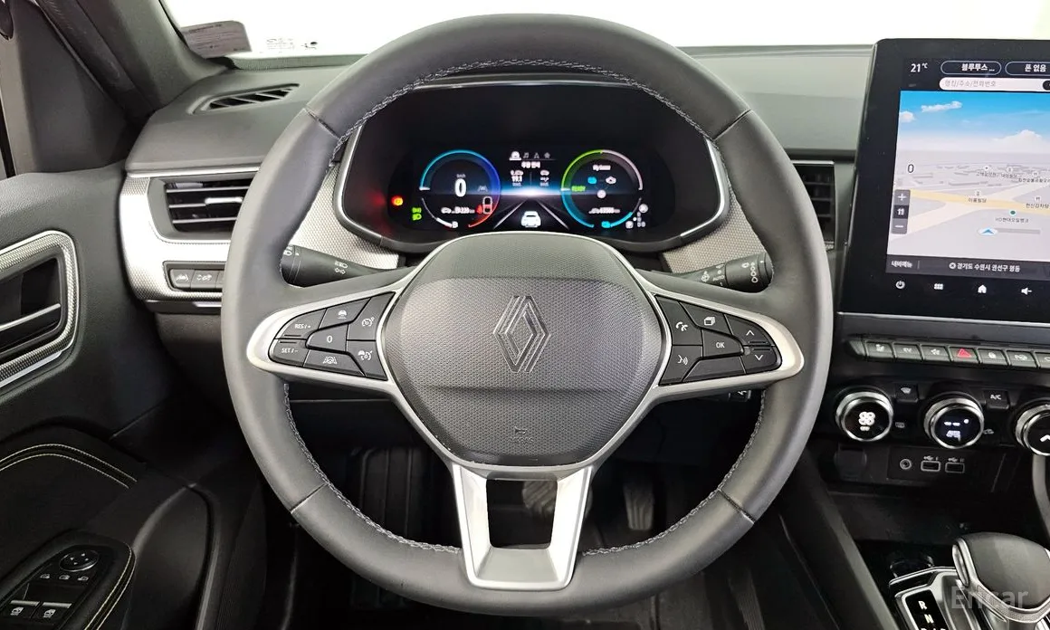 Renault Arkana 2024 1.6 E-TECH Iconic