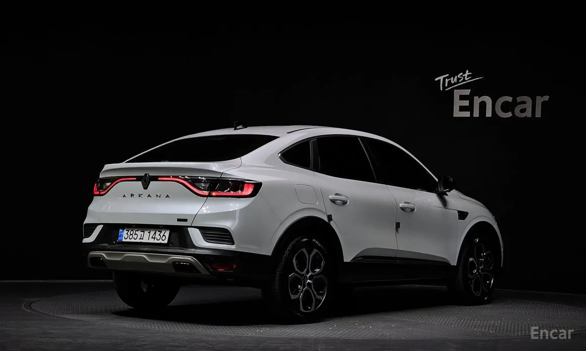 Renault Arkana 2024 1.6 E-TECH Iconic