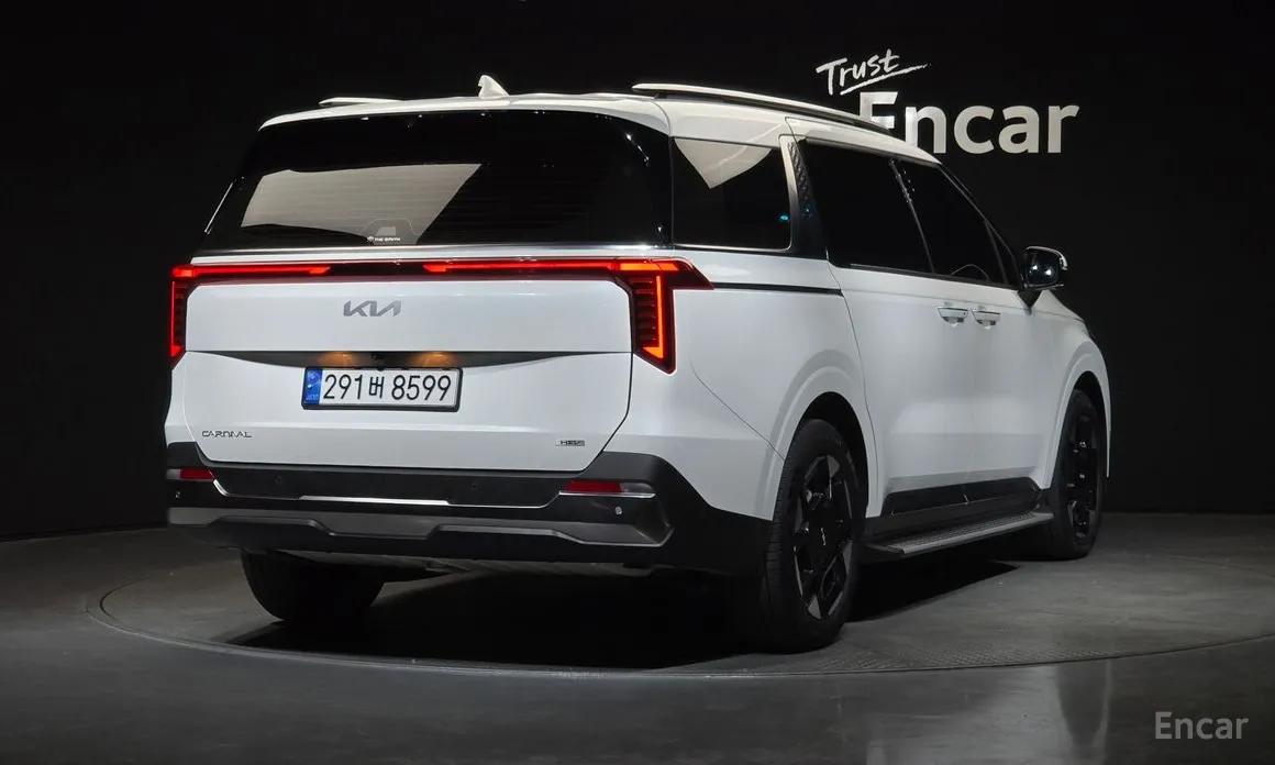 Zdjęcie 2 - Kia Carnival