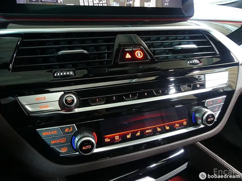 BMW 5 Series 2017 M550i xDrive