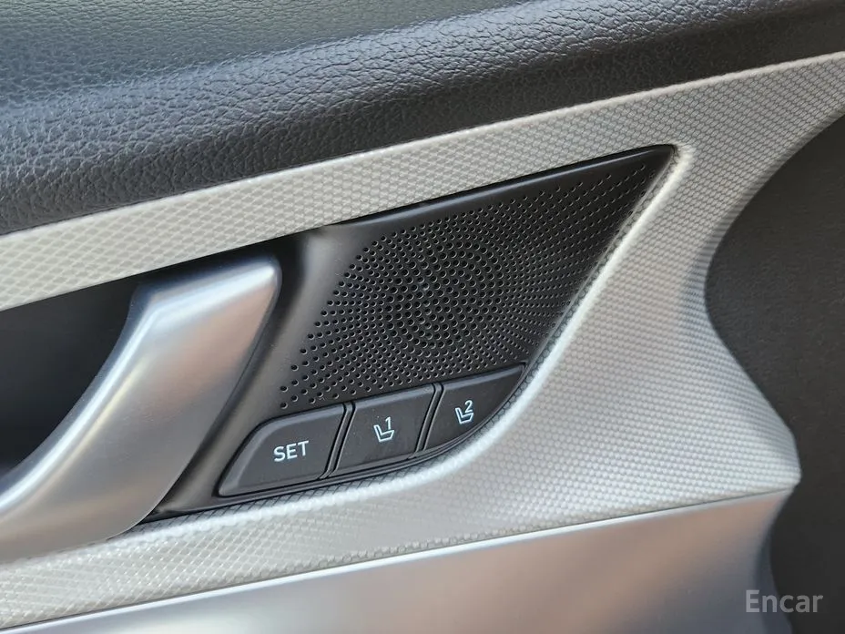 Genesis G70 2020 Gasoline 2.5T 4WD