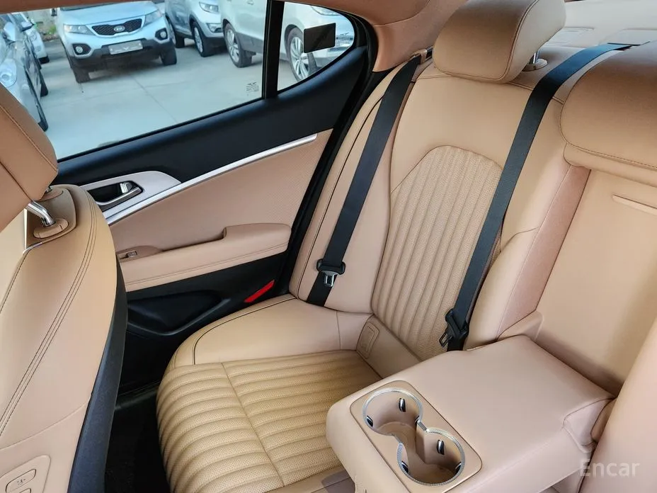 Genesis G70 2020 Gasoline 2.5T 4WD