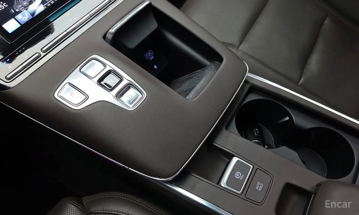Фото 9 - Hyundai Grandeur