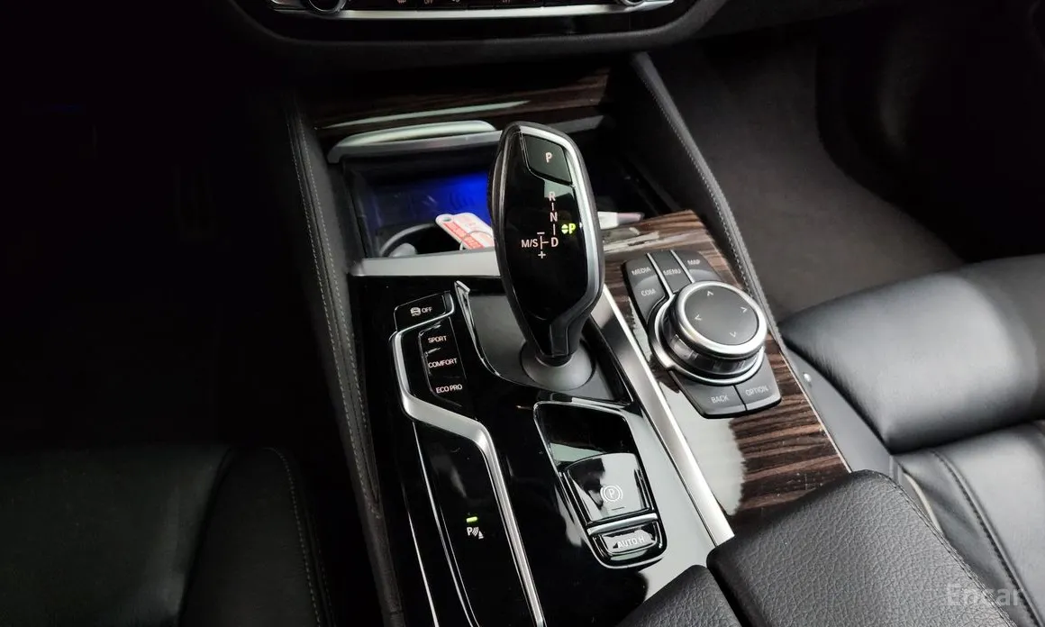 BMW 5 Series 2017 520i M Sport