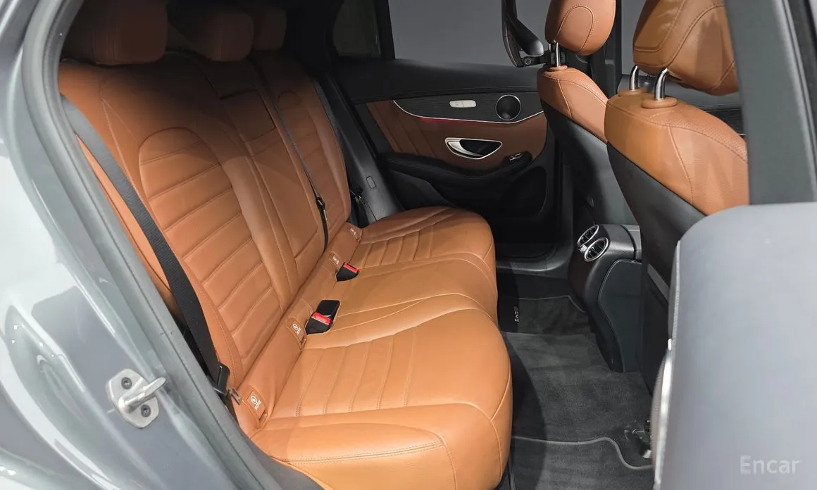 Mercedes-Benz GLC-Class 2016 GCL300 4MATIC Coupe