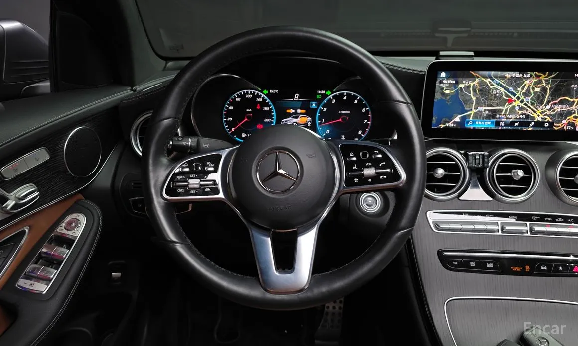 Mercedes-Benz GLC-Class 2016 GCL300 4MATIC Coupe