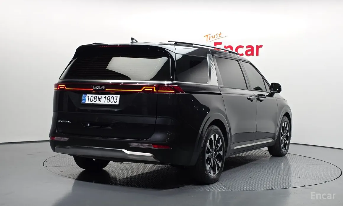 Zdjęcie 2 - Kia Carnival