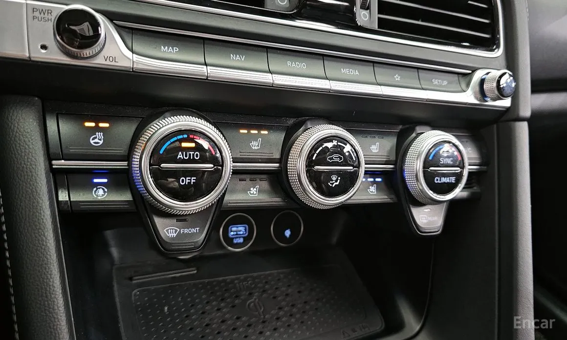 Genesis G70 2020 Gasoline 2.0T 2WD