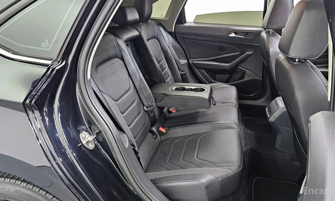 صورة 11 - Volkswagen Jetta