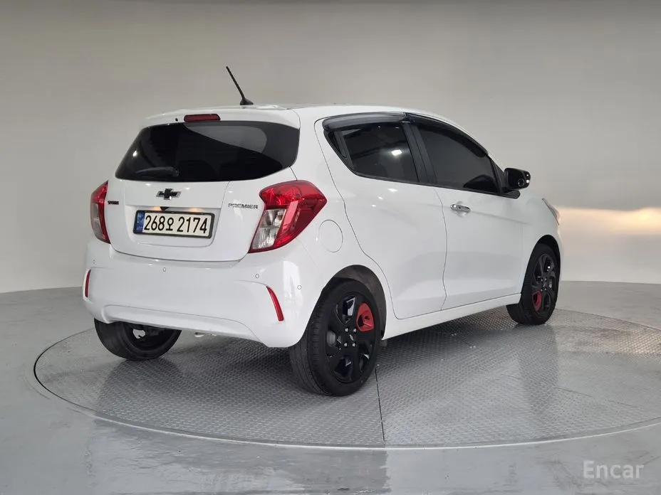 Chevrolet Spark 2018 Red Pick Edition