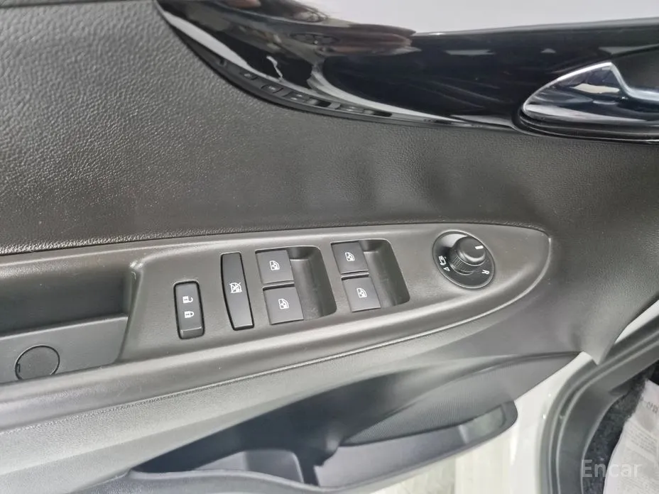 Chevrolet Spark 2018 Red Pick Edition