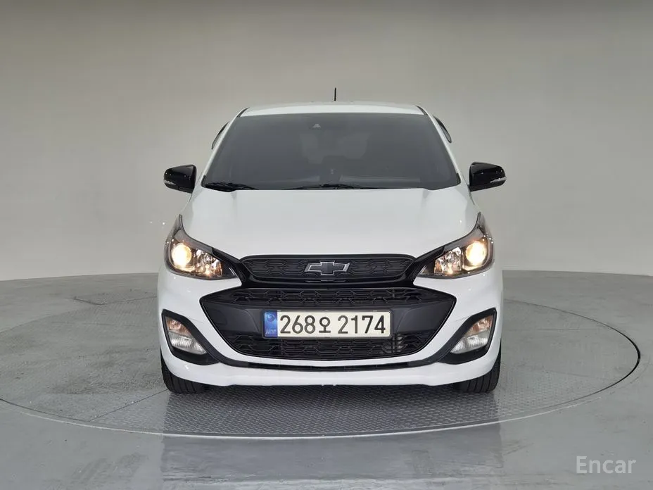 Chevrolet Spark 2018 Red Pick Edition
