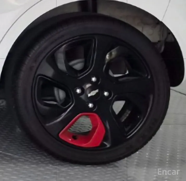 Chevrolet Spark 2018 Red Pick Edition