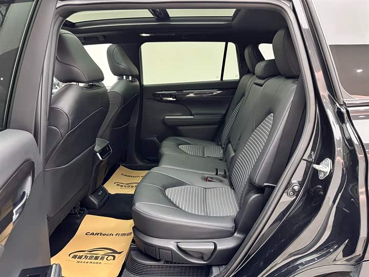 Toyota Crown Kluger 2021 2021款 2.5L HEV四驱尊贵版