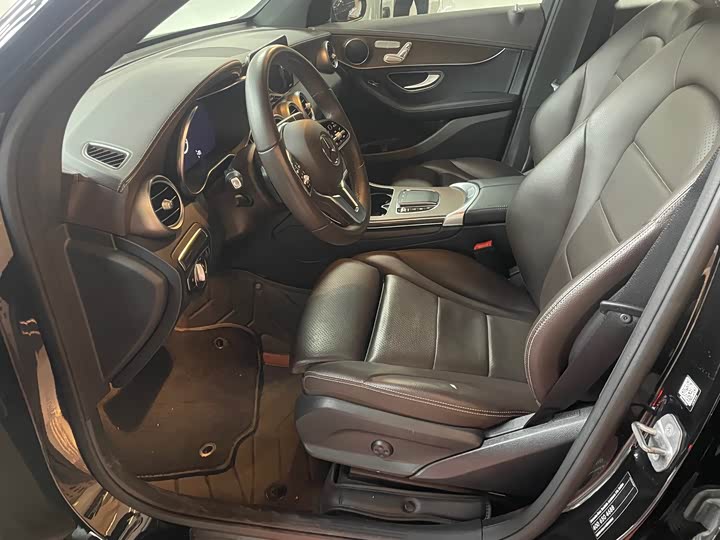 Фото 5 - Mercedes-Benz GLC-Class