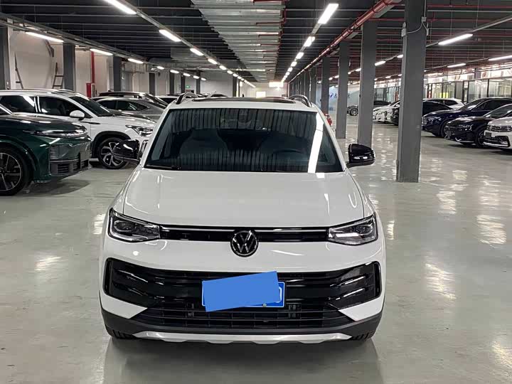 Volkswagen Tharu 2025 2025款 新锐 300TSI 锐意版