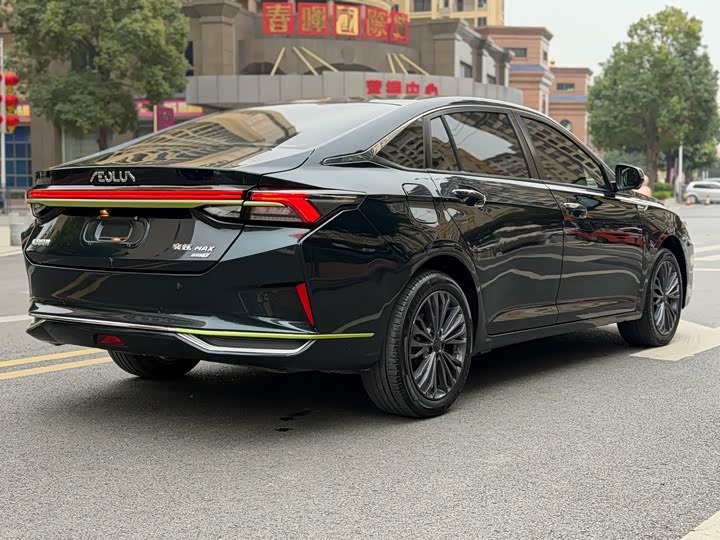 Dongfeng Aeolus Yixuan Max 2022 2022款 1.5T 超帅潮爸版