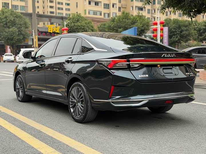 Dongfeng Aeolus Yixuan Max 2022 2022款 1.5T 超帅潮爸版