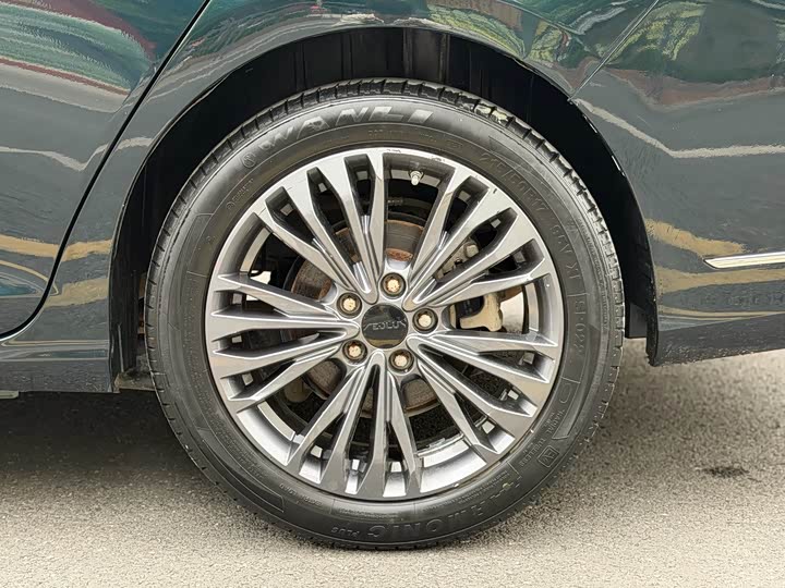 Dongfeng Aeolus Yixuan Max 2022 2022款 1.5T 超帅潮爸版
