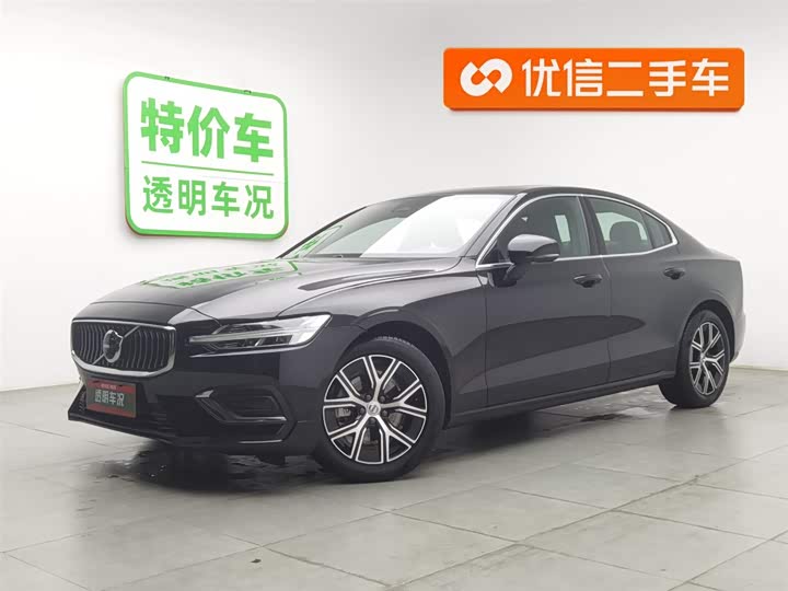 Volvo S60 2025 2025款 B4 智逸豪华版