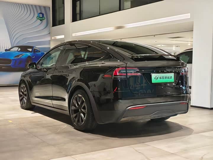 Tesla Model X 2023 2023款 双电机全轮驱动版