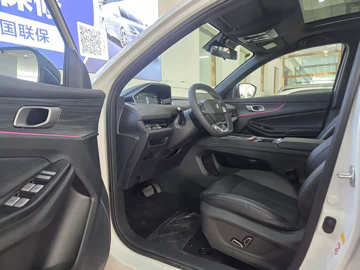 Changan CS55 Plus Hybrid 2025 2025款 智慧新蓝鲸 125km 战舰版