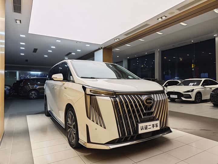 Фото 4 - GAC Trumpchi M8