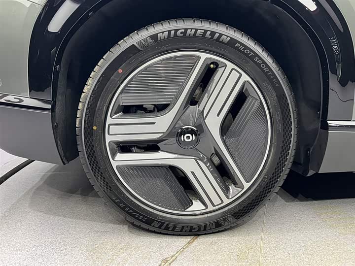 Changan Qiyuan (Nevo) E07 2025 2025款 纯电 四驱 90kWh 大成版