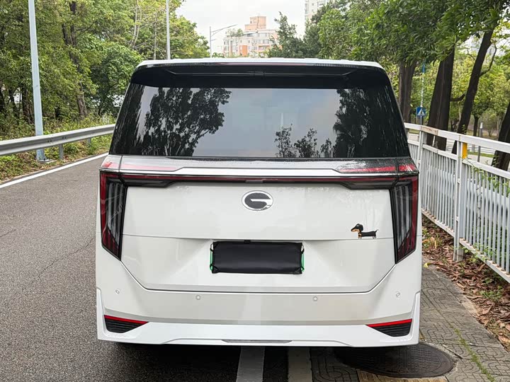 GAC Trumpchi E9 2025 2025款 E9 超级快充 冠军