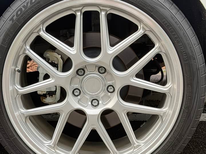 GAC Trumpchi E9 2025 2025款 E9 超级快充 冠军
