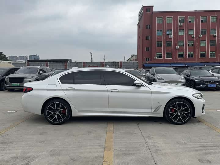 Фото 7 - BMW 5 Series