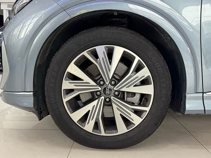Audi Q4 e-tron 2024 2024款 40 e-tron 创行版