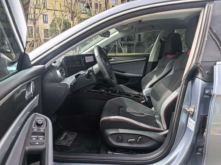 Volkswagen Lamando L 2024 2024款 凌渡L 280TSI DSG酷辣版